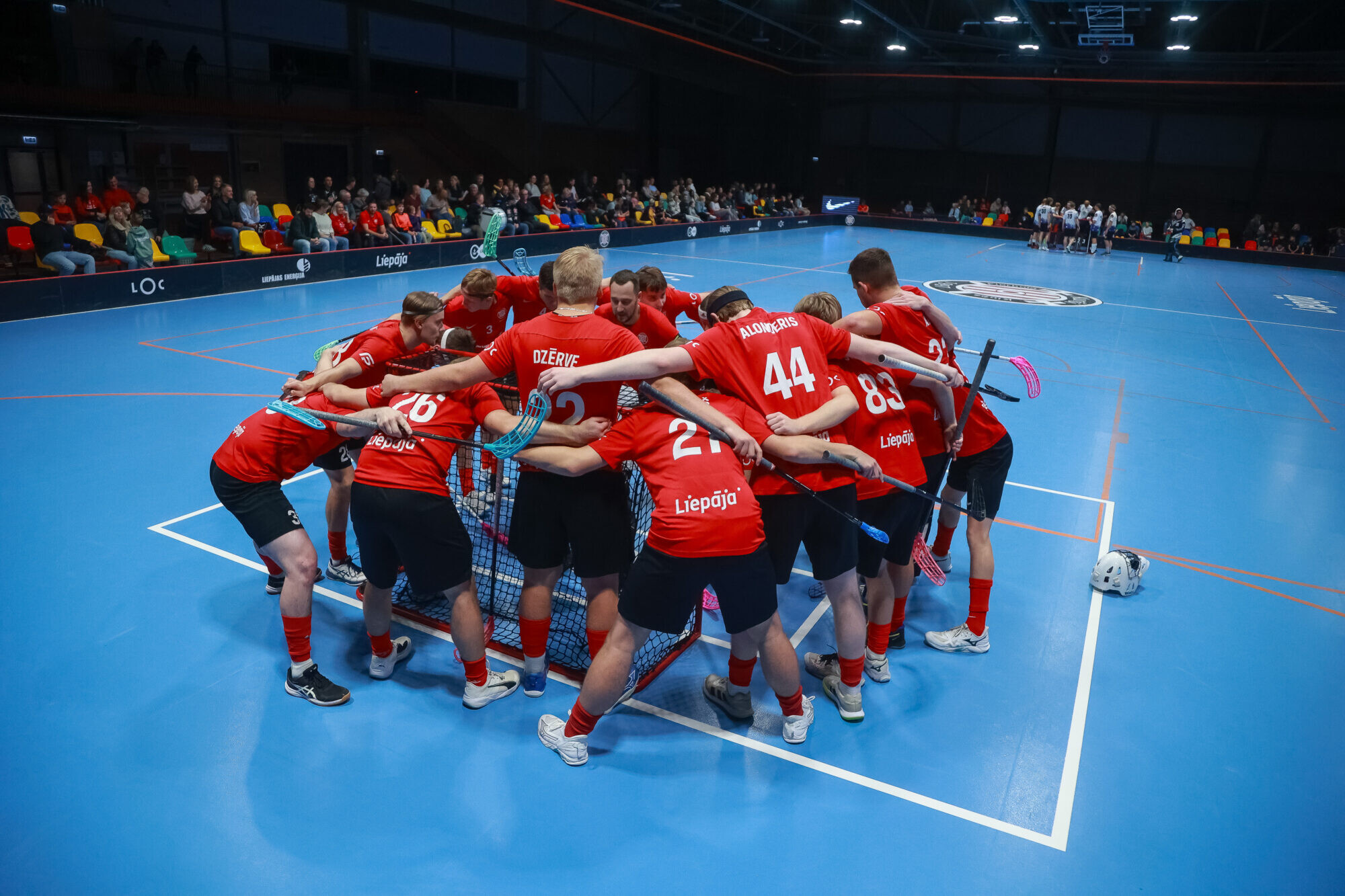 Liepājnieki pārāki florbola čempionāta pirmās līgas līderu cīņā
