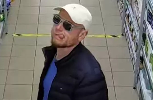 Policija Liepājā skaidro vīrieša identitāti