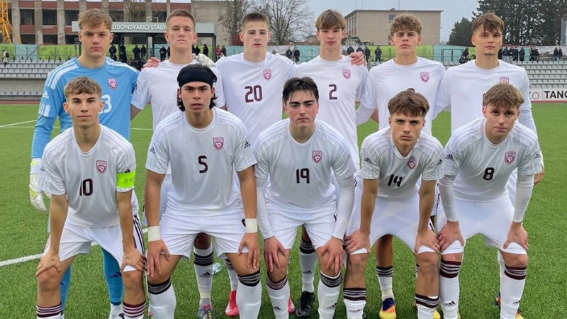 Latvijas U-19 futbola izlase EČ kvalifikāciju uzsāk ar neizšķirtu pret Skotiju