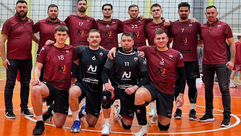 Latvijas volejbola čempionātā vīriešiem “Aizpute” izbraukumā pārspēj “Vecumniekus”