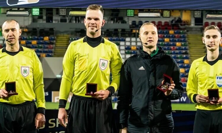 Maļcevs iekļauts UEFA pirmās kategorijas arbitru sarakstā