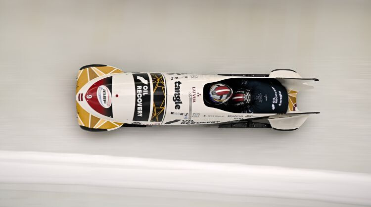 Kalendas pilotētajai Latvijas ekipāžai Pasaules kausa bobslejā posmā astotā vieta divnieku sacensībās