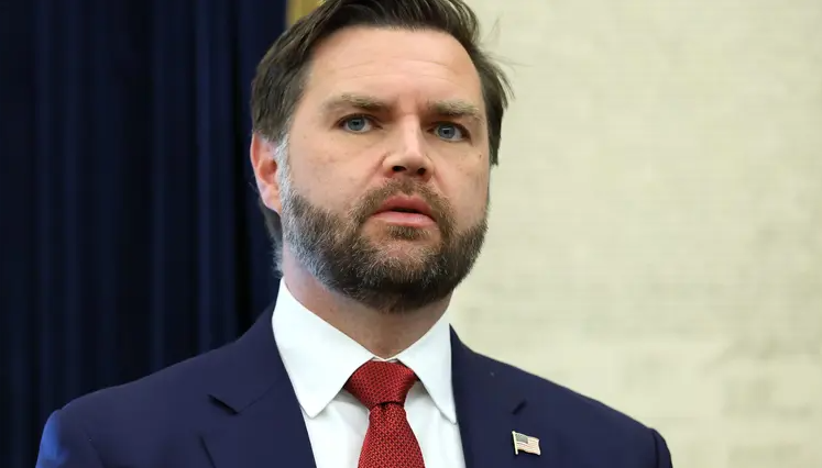 Zelenskim bijusi telefonsaruna ar Vensu