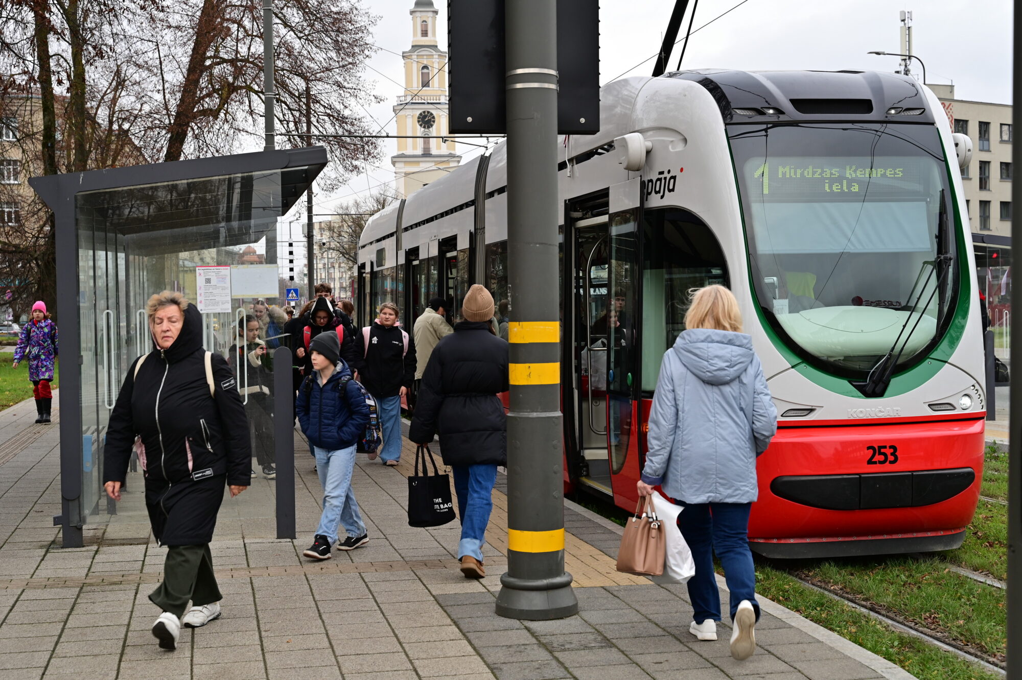 Kad tramvajs neatbrauc: liepājnieki slavē reāllaika karti ikdienas maršrutu plānošanai