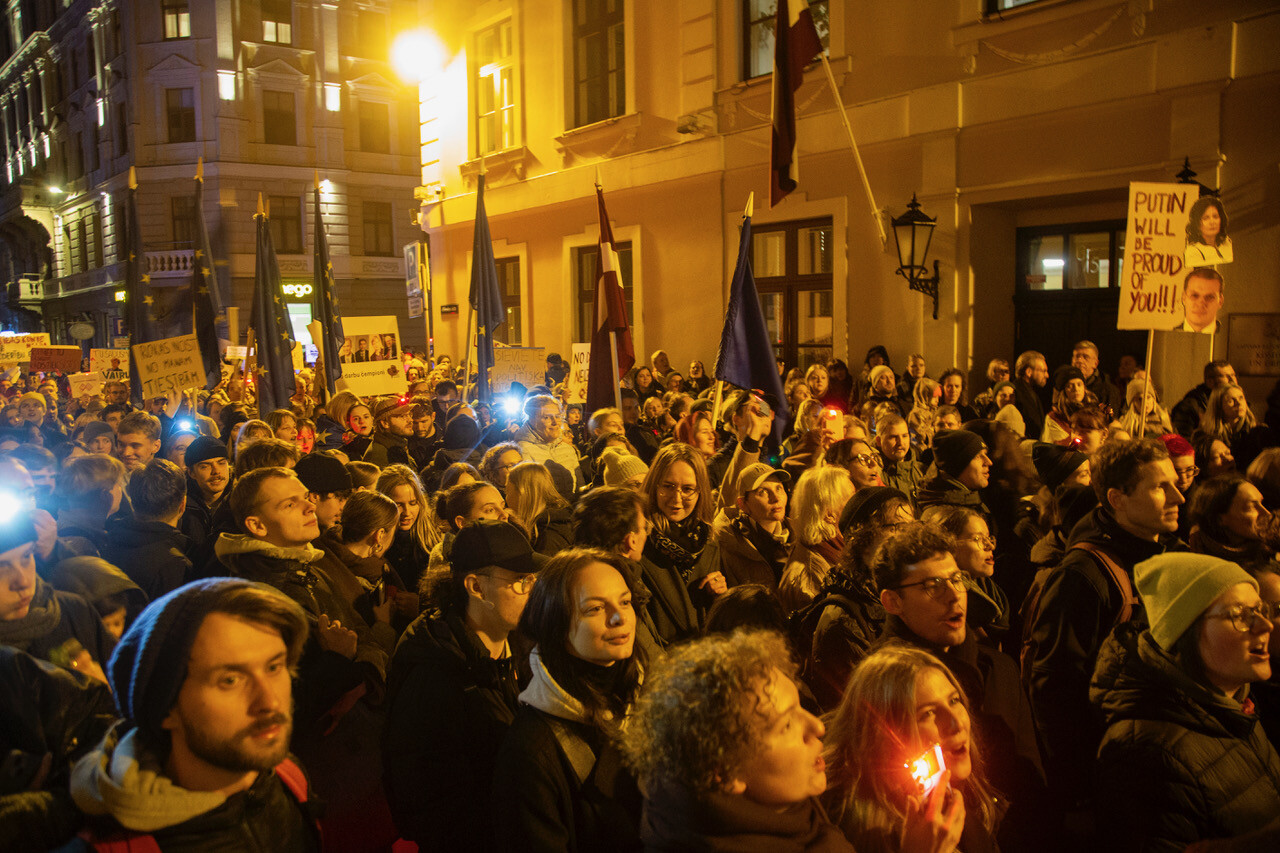 Nedēļas politikas apskats: Runa nav par krekliem