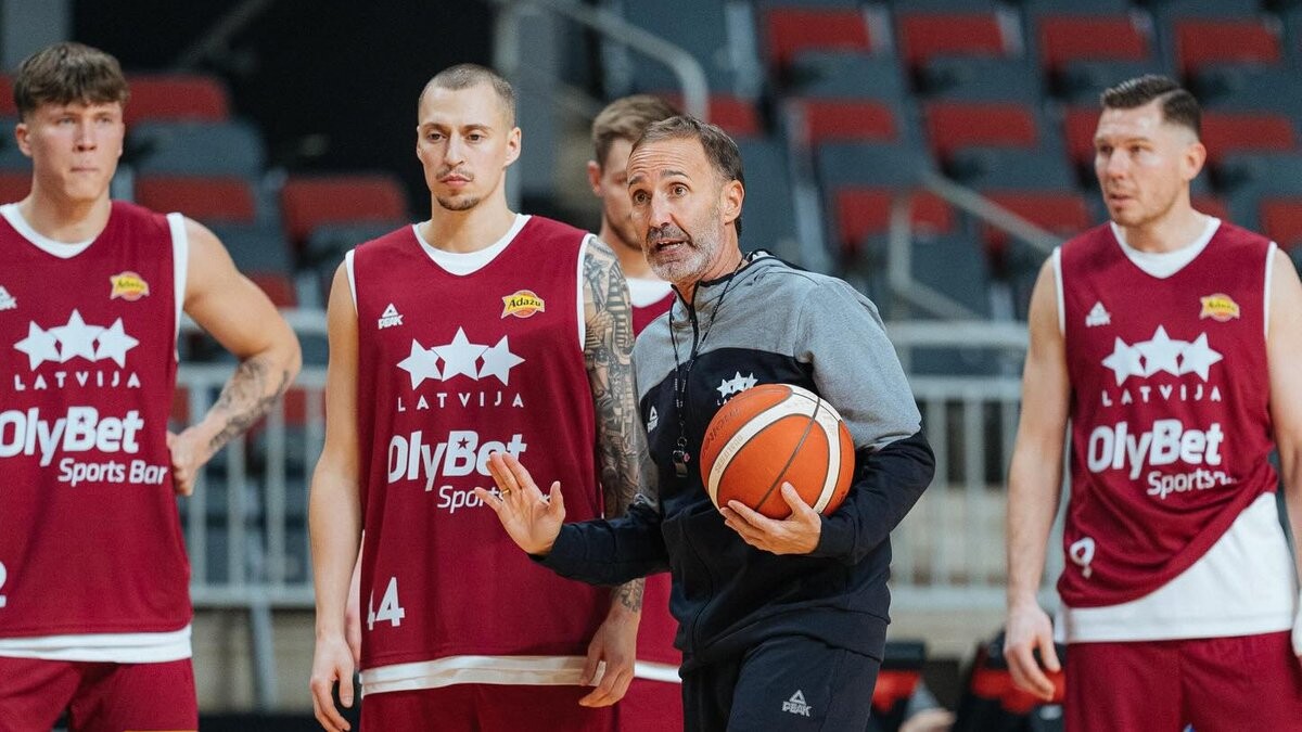 Latvijas basketbolisti Pasaules kausa kvalifikācijā izbraukumā tiksies ar Austriju