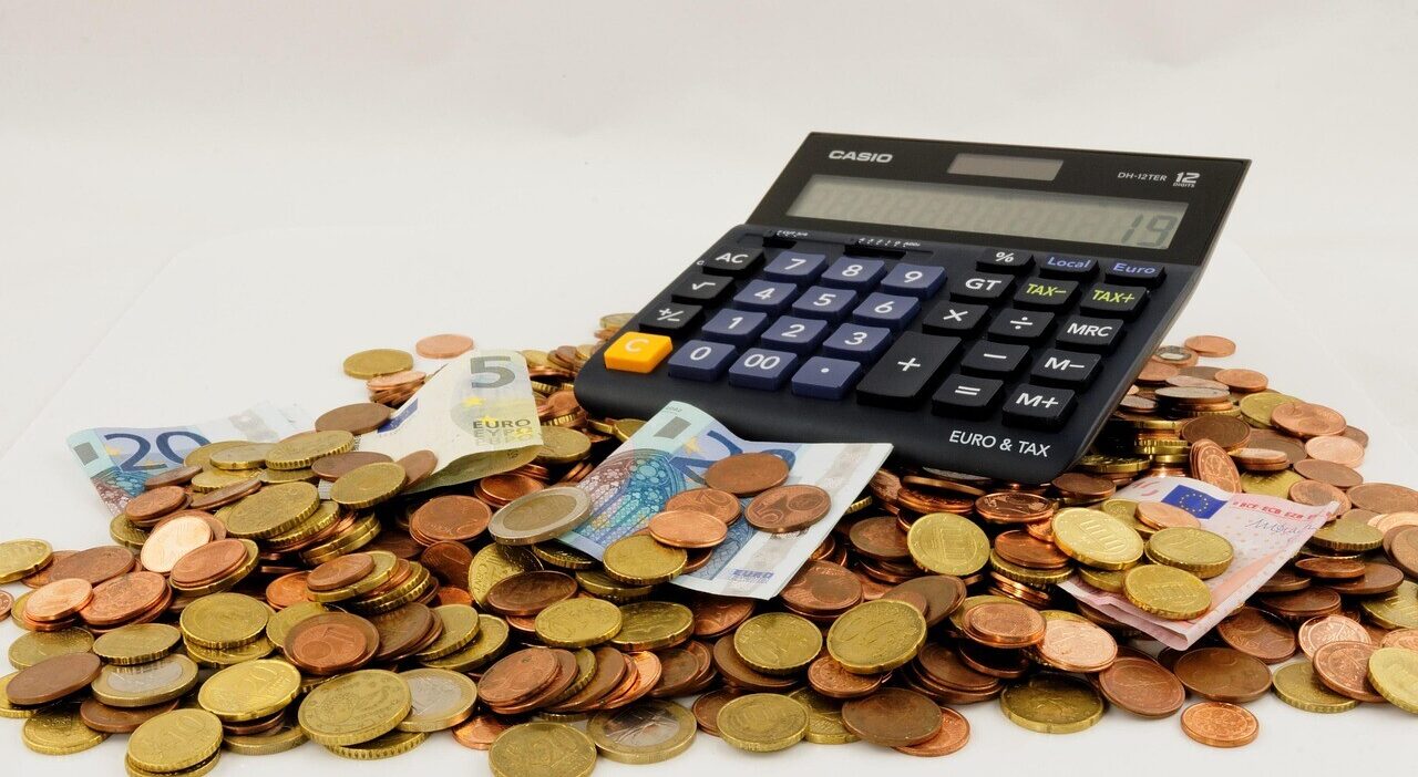 Gada inflācija februārī Latvijā samazinājusies līdz 2,3%
