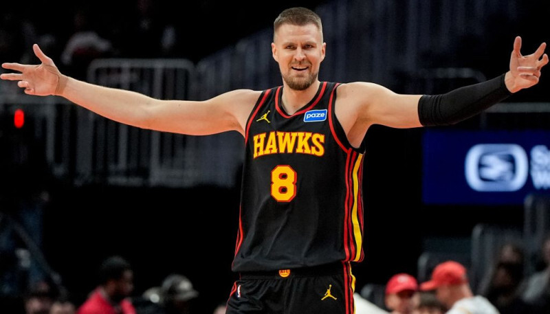 Video: Porziņģis gūst 17 punktus “Hawks” zaudējumā “Raptors”