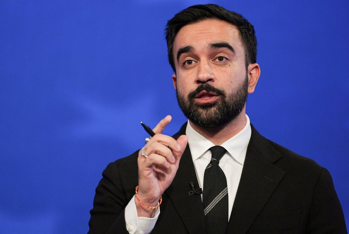 ASV raidsabiedrību aplēses: Ņujorkas mēra vēlēšanās uzvarējis demokrātu kandidāts Zohrans Mamdani