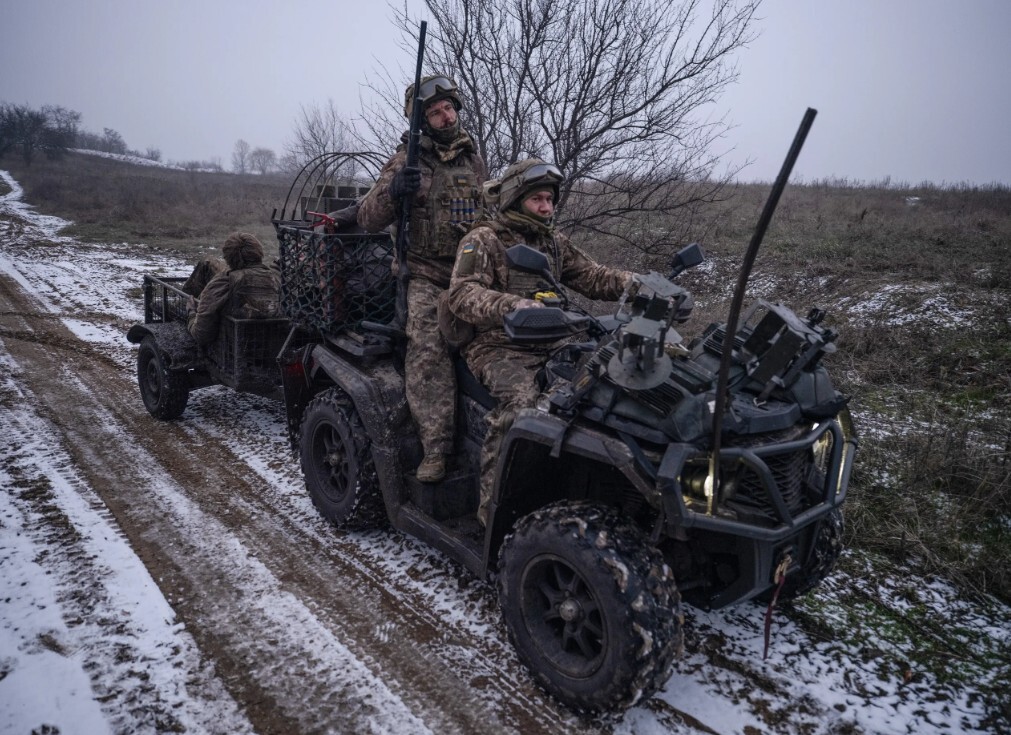 Ukraina: Krievijas dzīvā spēka zaudējumi sasniedz 1 203 310