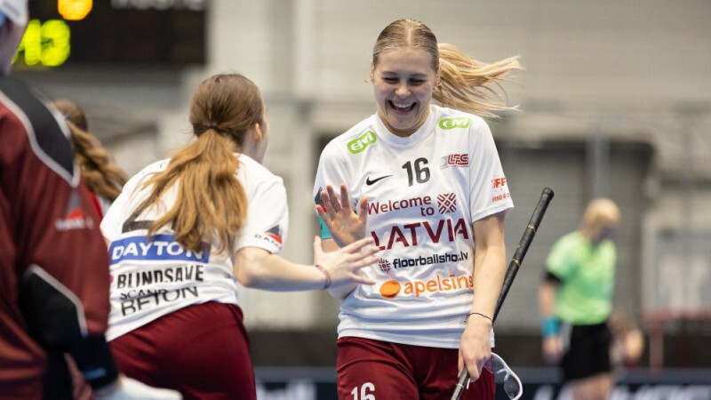 Latvijas florbolistes pasaules čempionātu noslēdz piektajā vietā