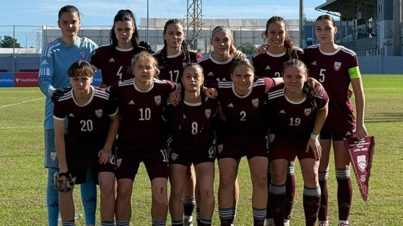 Latvijas U-19 futbolistes mazākumā pieveic Izraēlas vienaudzes un iekļūst A līgā
