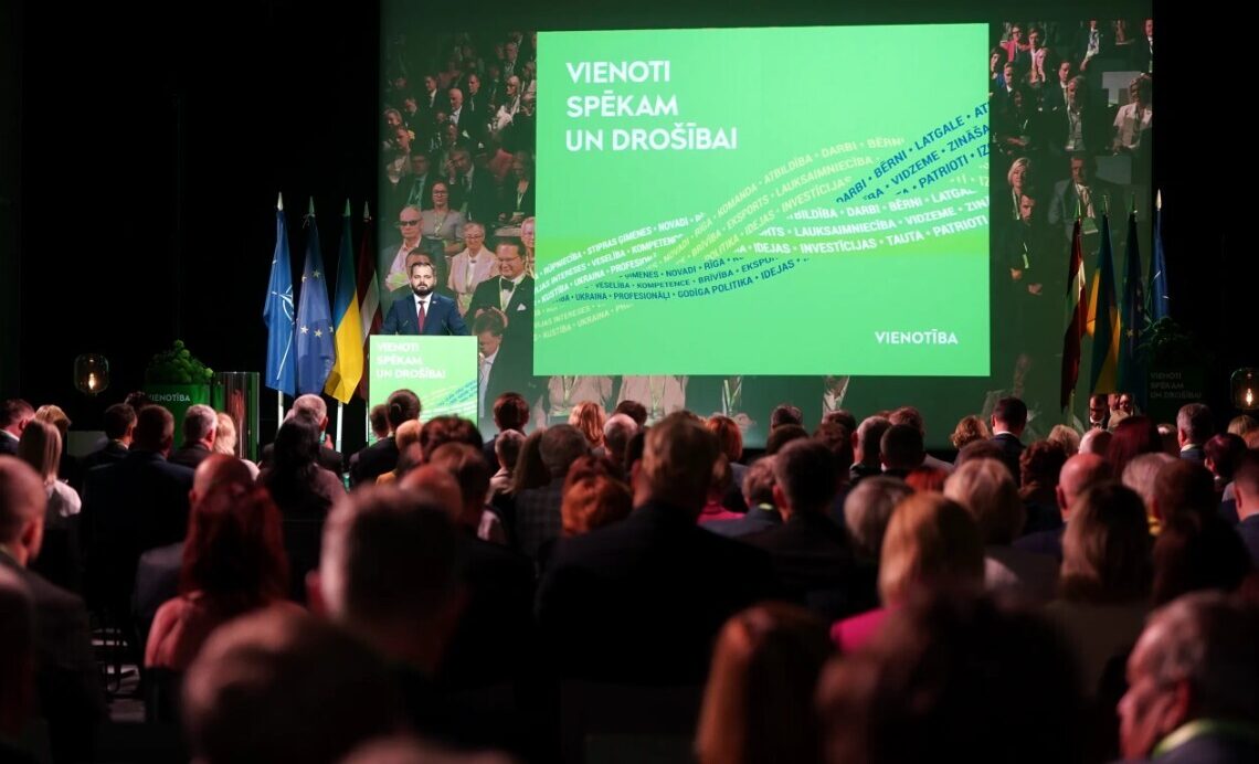 Starp koalīcijas partijām lielākais popularitātes kritums “Jaunajai vienotībai”