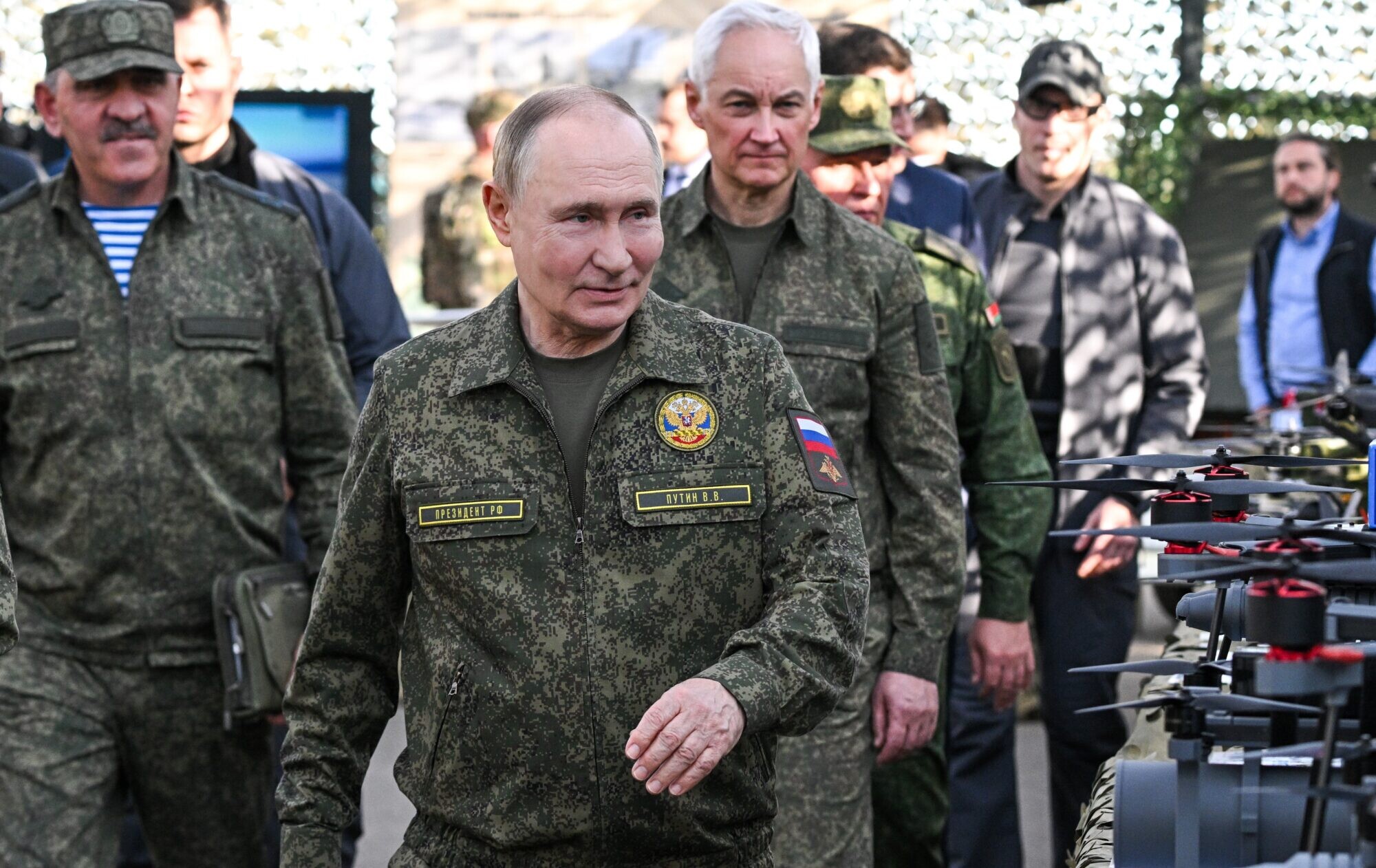 Putins parakstījis dekrētu par iesaukšanu armijā cauru gadu