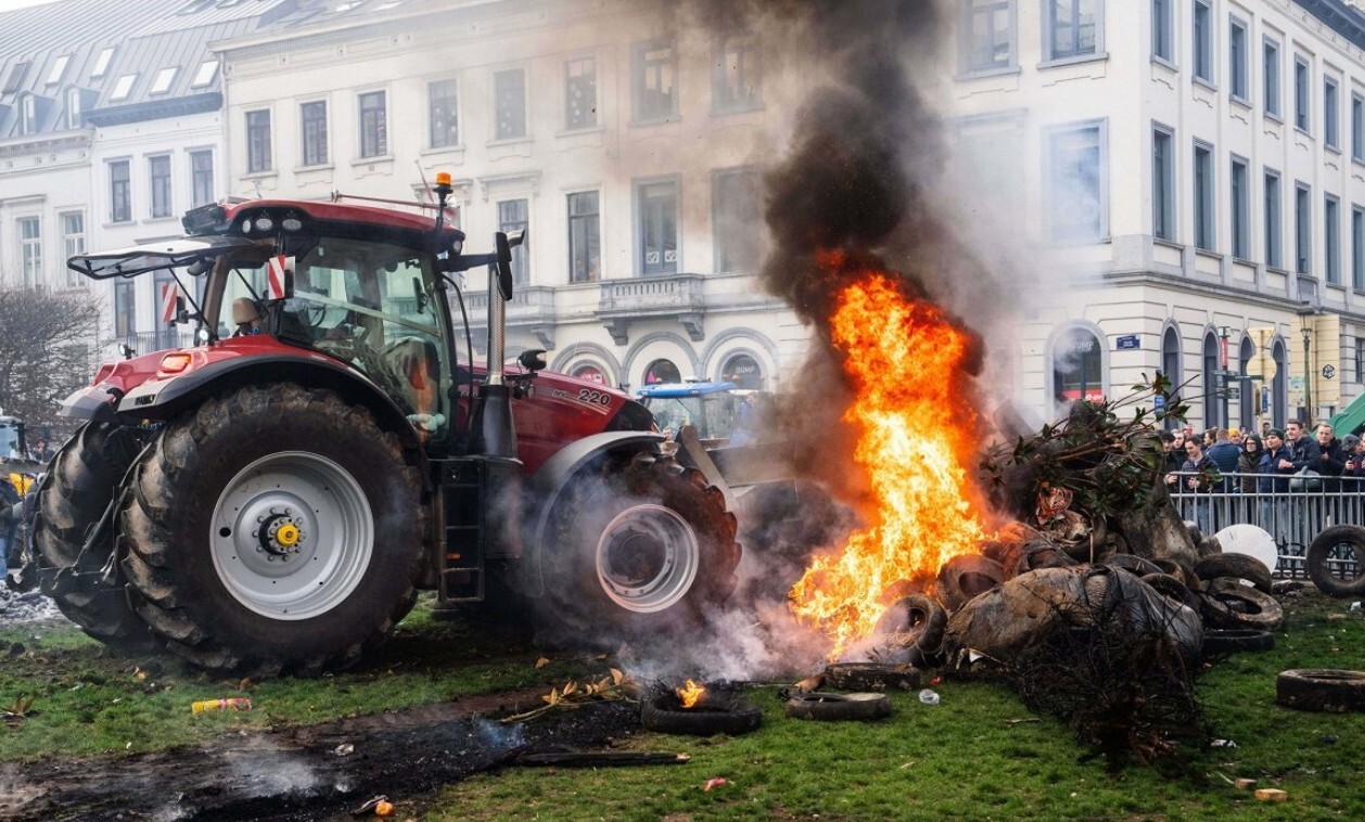 Lauksaimnieki Briselē protestē pret ES un “Mercosur” nolīgumu