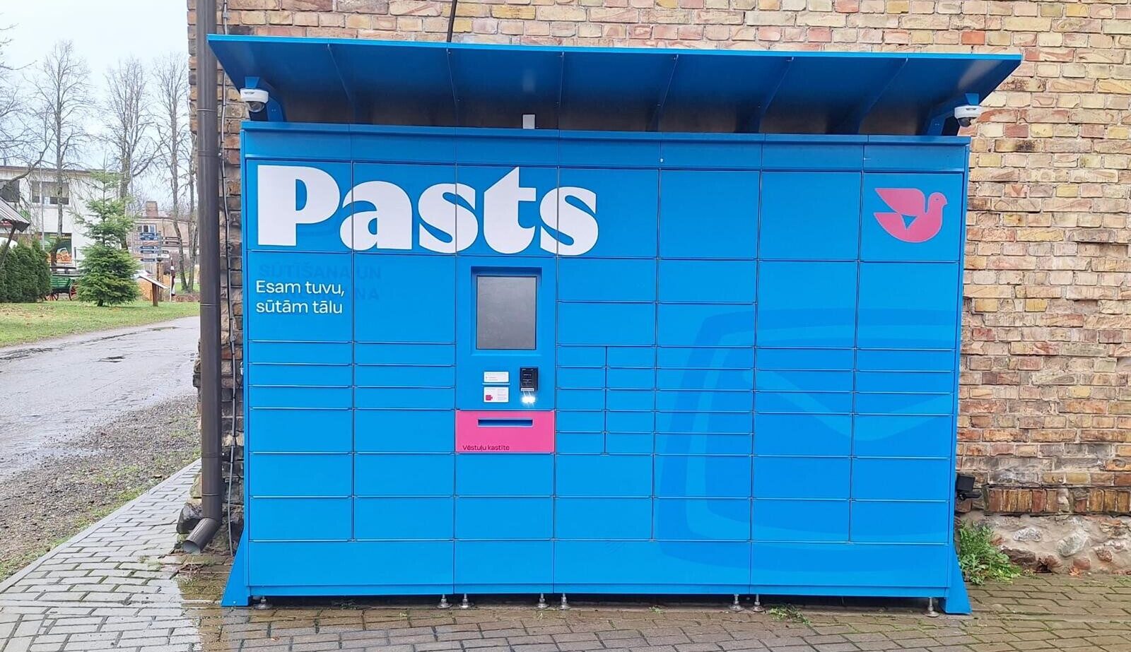 Rucavnieki tikuši pie “Latvijas Pasta” pakomāta