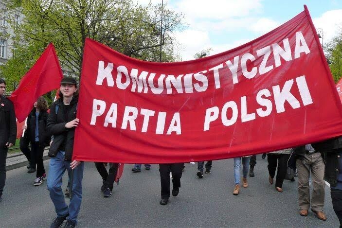 Polijas Konstitucionālais tribunāls tiesā atzīst Komunistisko partiju par antikonstitucionālu