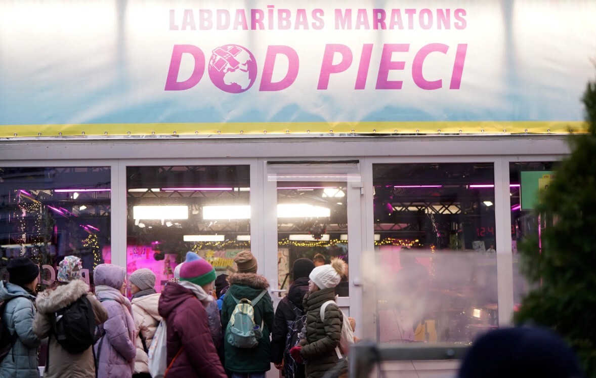 Labdarības maratonā “Dod pieci!” piecās diennaktīs saziedoti 322 354 eiro