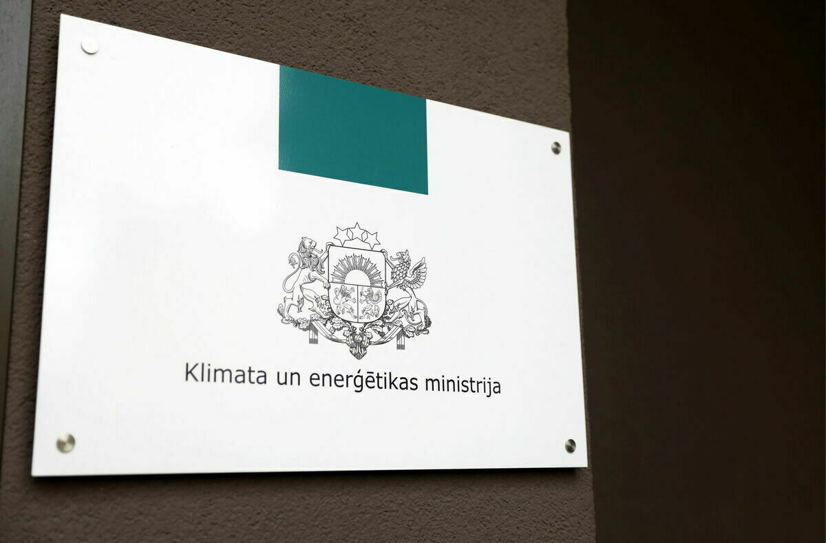 KEM darbiniekiem decembrī prēmijās un naudas balvās izmaksājusi vairāk nekā 320 000 eiro
