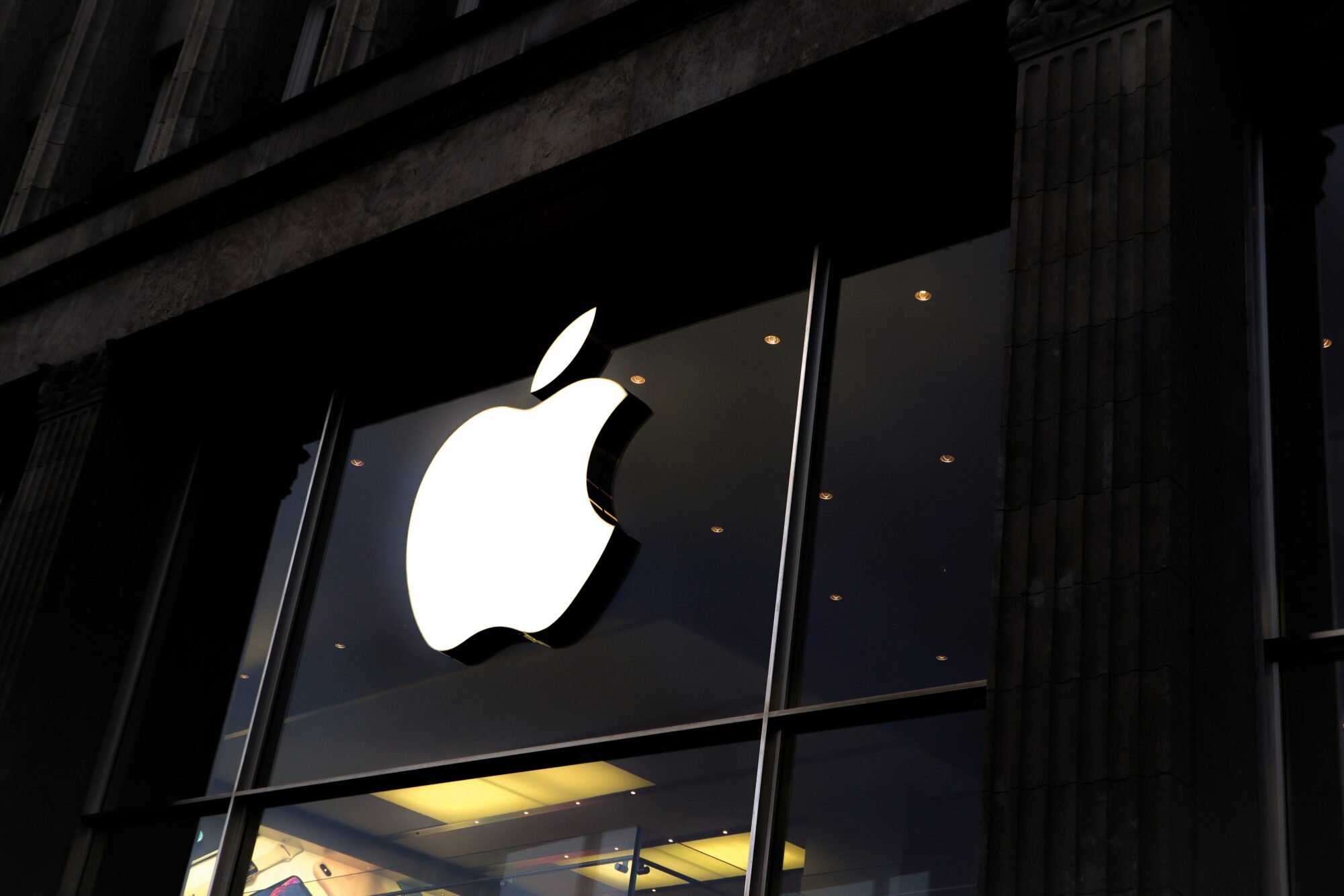 “Apple” peļņa pagājušajā ceturksnī pieaugusi par 16%