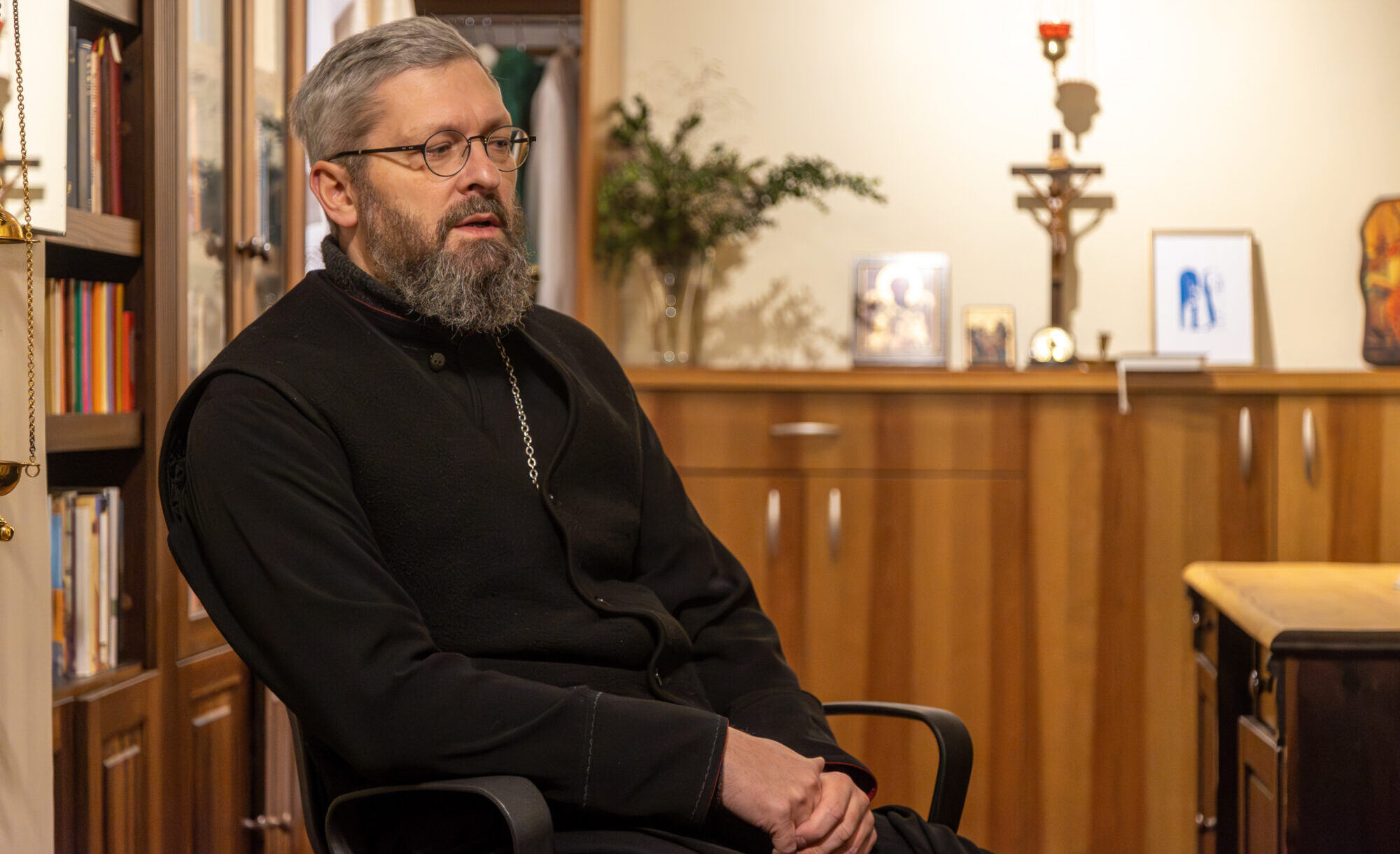 Foto: Ticība bez ilūzijām: Romana Kurpnieka-Logina stāsts par baznīcu šodien