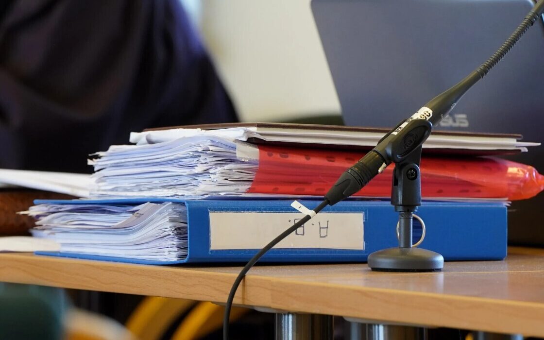 Uzņēmēja un politiķa Ļubkas slepkavībā apsūdzētajam prokurors lūdz piespriest 18 gadus cietumā