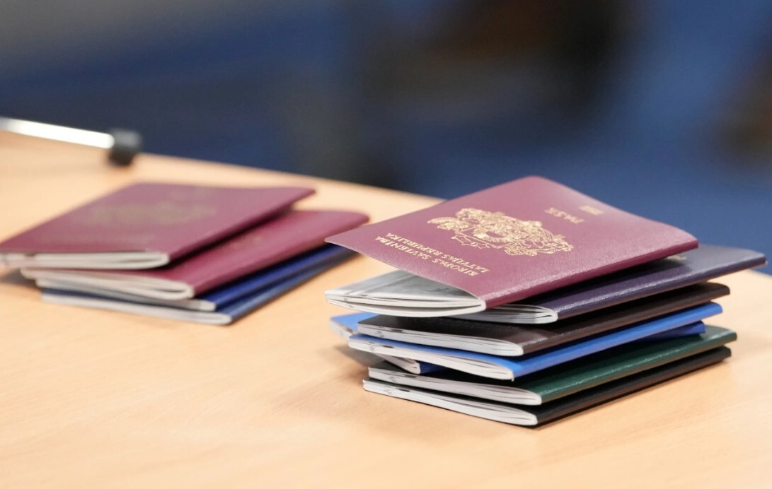 Valdība atbalsta vēl 44 personu uzņemšanu Latvijas pilsonībā