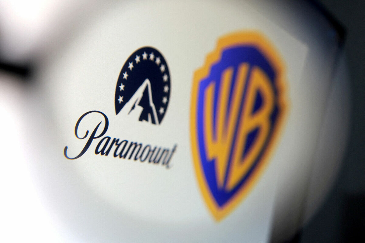 Kalifornijas tiesnese aptur “Paramount” un “Warner Bros.” apvienošanos