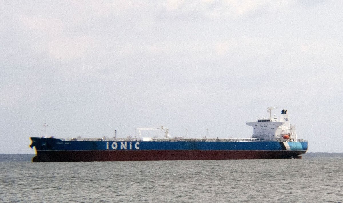 Dronu triecienā pie Novorosijskas cietuši divi tankkuģi