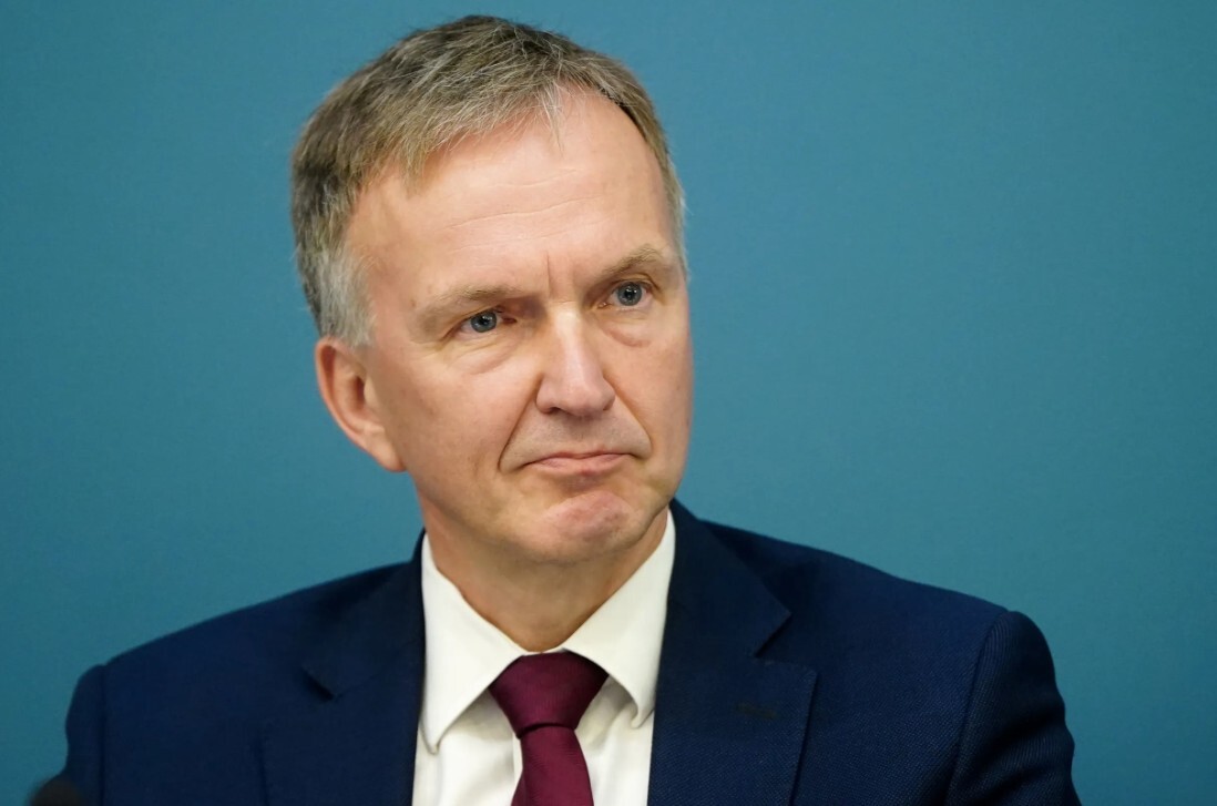 Vēstnieks: Krievija un tās sabiedrotie ļoti prasmīgi izmanto spraugas starp sankciju režīmiem