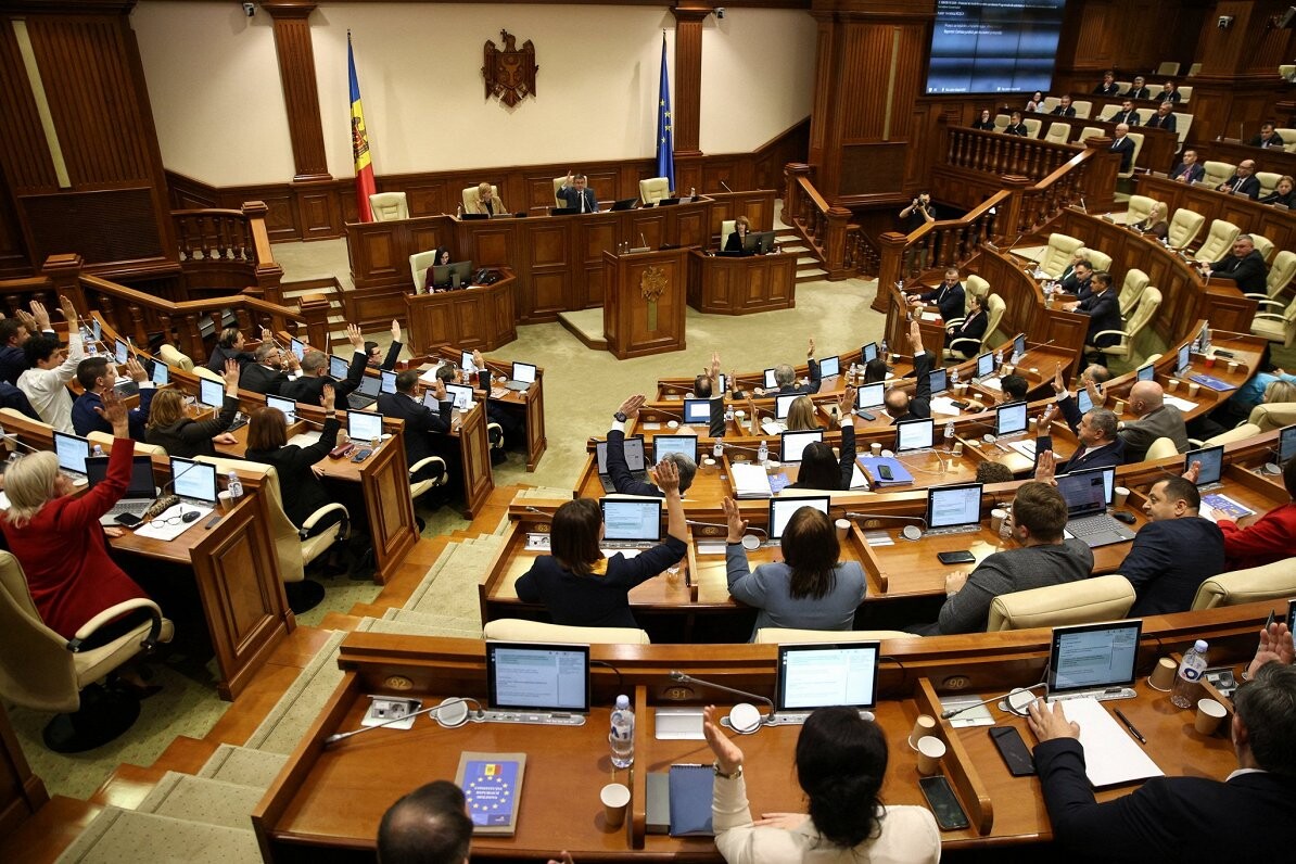 Moldova sāk procesu, lai izstātos no NVS