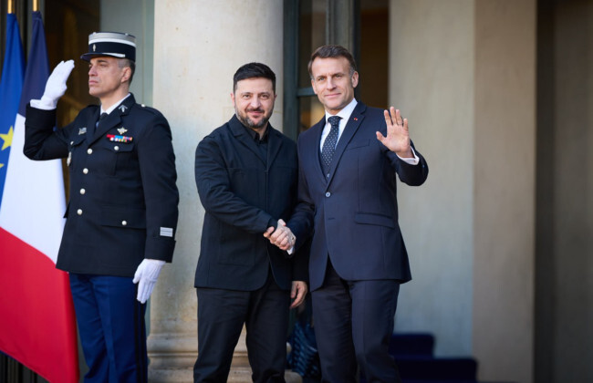 Video: Zelenskis ar Makronu apspriedis Ukrainas aizsardzības spējas un diplomātiskos soļus