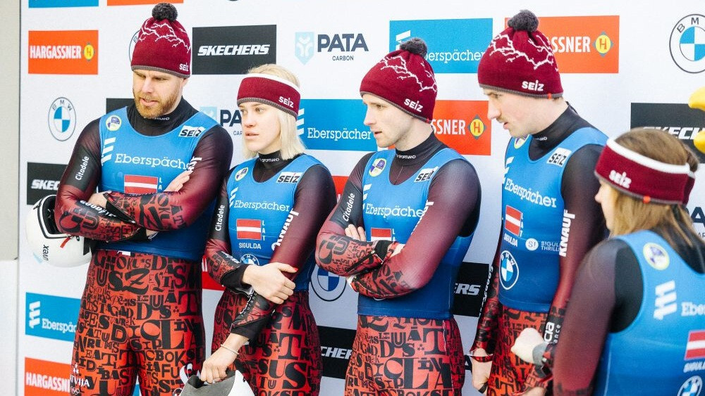 Latvijas kamaniņu sportistiem piektā vieta Pasaules kausa stafetē