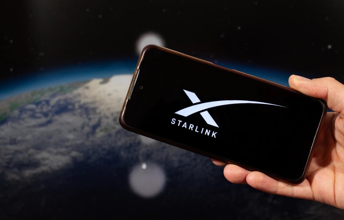 Masks aicina “Starlink” lietotājus Ukrainā reģistrēt termināļus