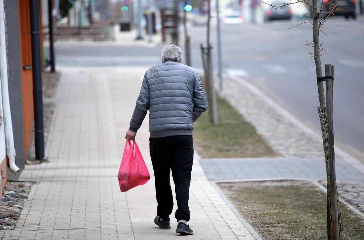 Janvāra beigās Latvijā bija 41 164 trūcīgas personas
