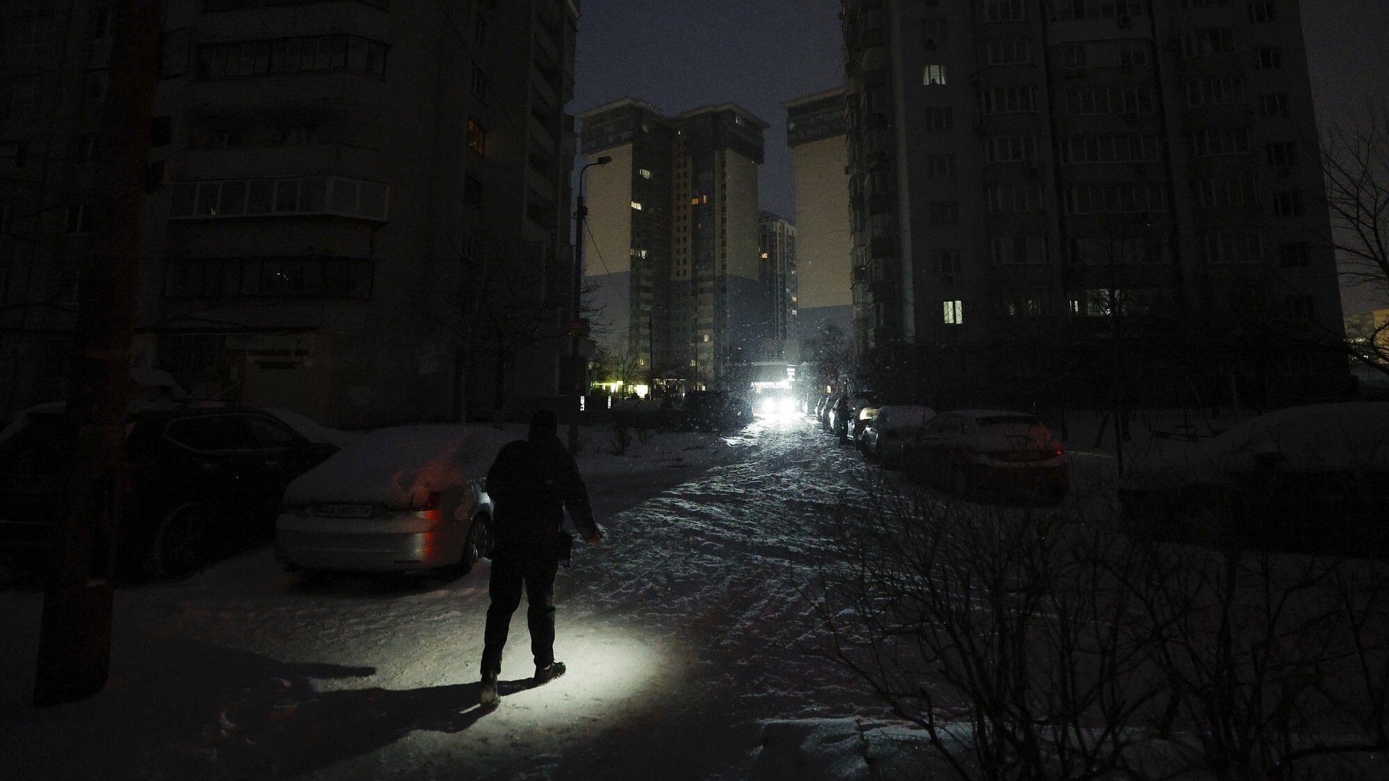 Kijivā bez elektroapgādes palikuši 710 000 klientu