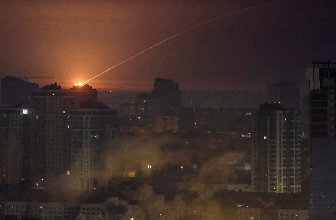 Krievija uzbrukusi Ukrainai ar 94 droniem