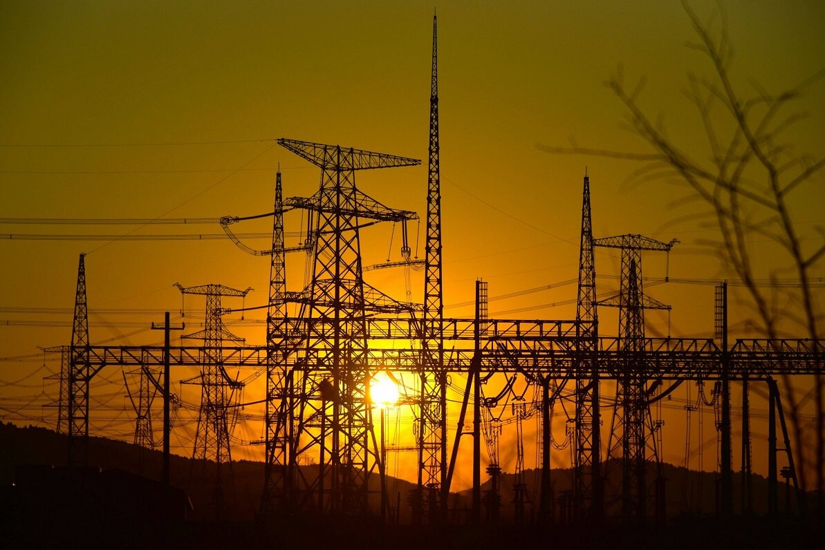 Elektroenerģijas vidējā cena pagājušajā nedēļā Latvijā pieauga par 3%