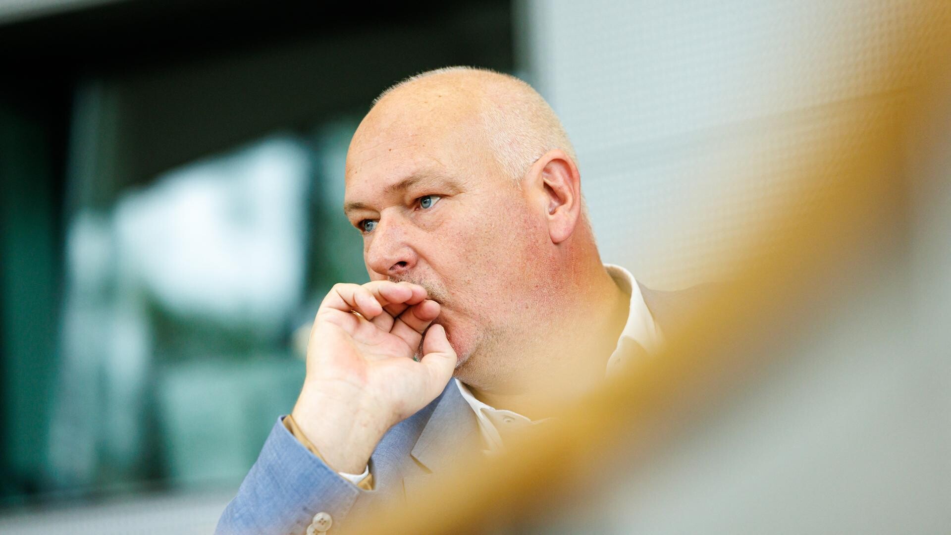 Vācijā par Baltkrievijas sankciju pārkāpšanu aizturēts AfD deputāts