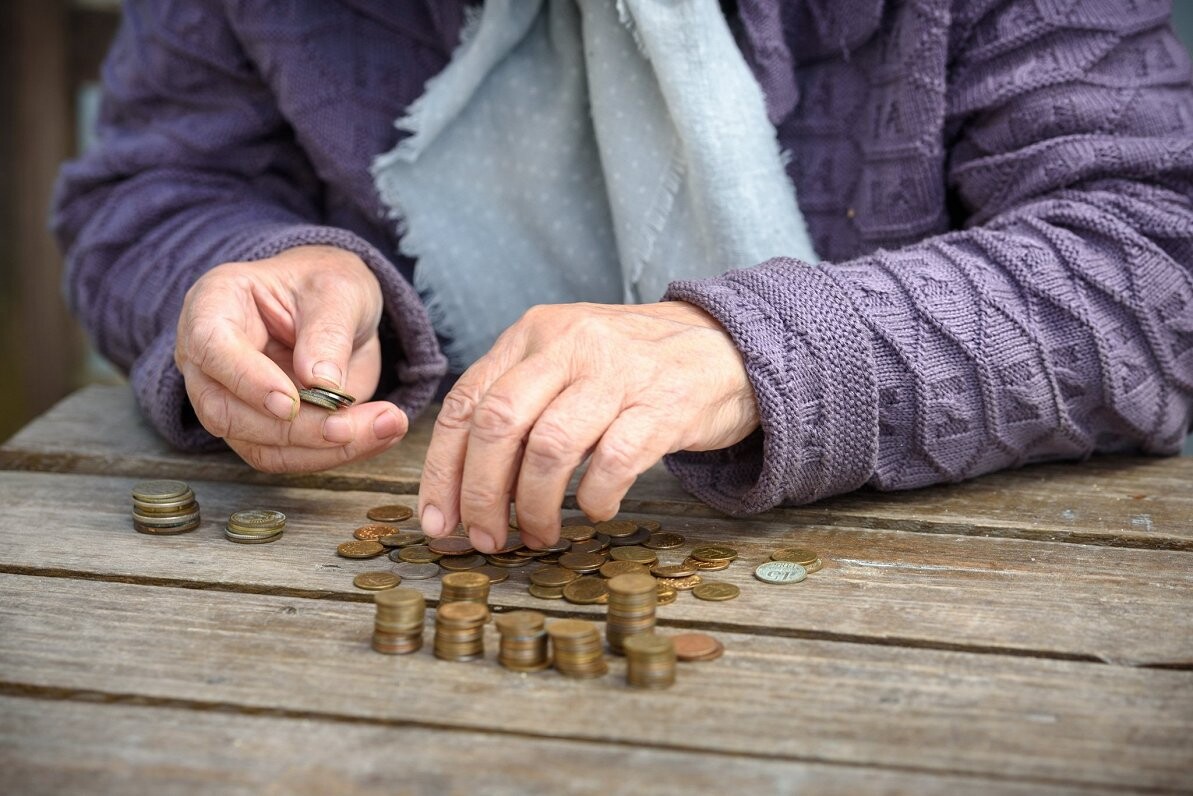 Vidējais invaliditātes pensijas apmērs decembrī nedaudz pārsniedzis 337 eiro