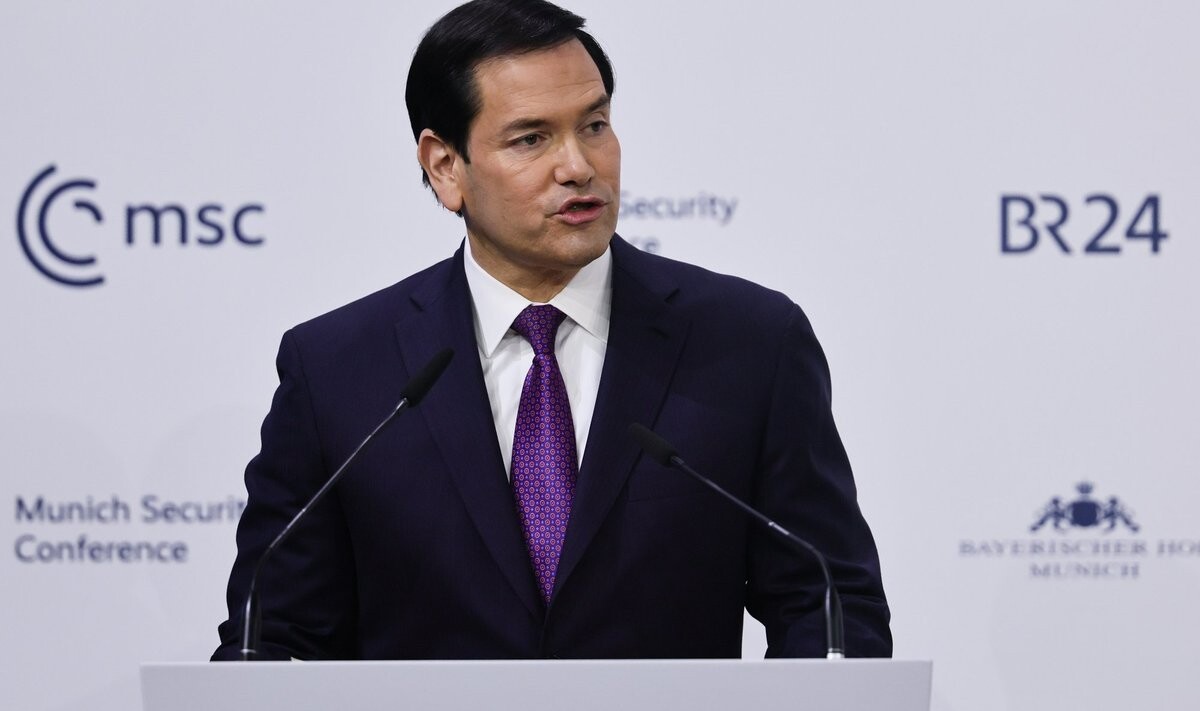 Zelenskis Minhenē ticies ar Rubio