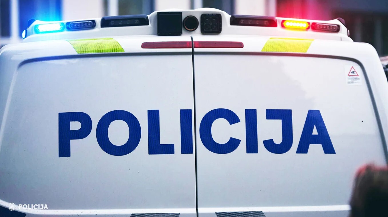 Ceturtdien ceļu satiksmes negadījumos deviņi cietušie