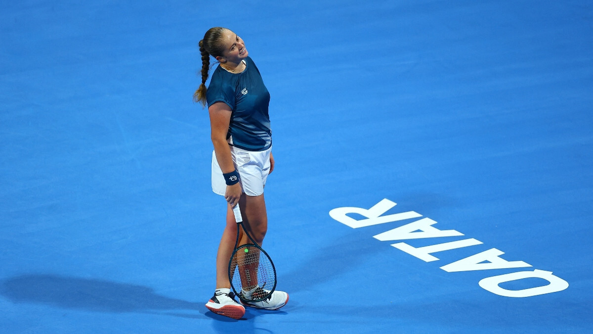Ostapenko WTA rangā atgūst vienu pozīciju