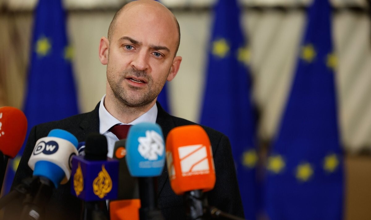 Francijas ārlietu ministrs: Nepieciešams tiešs dialogs starp Eiropu un Krieviju