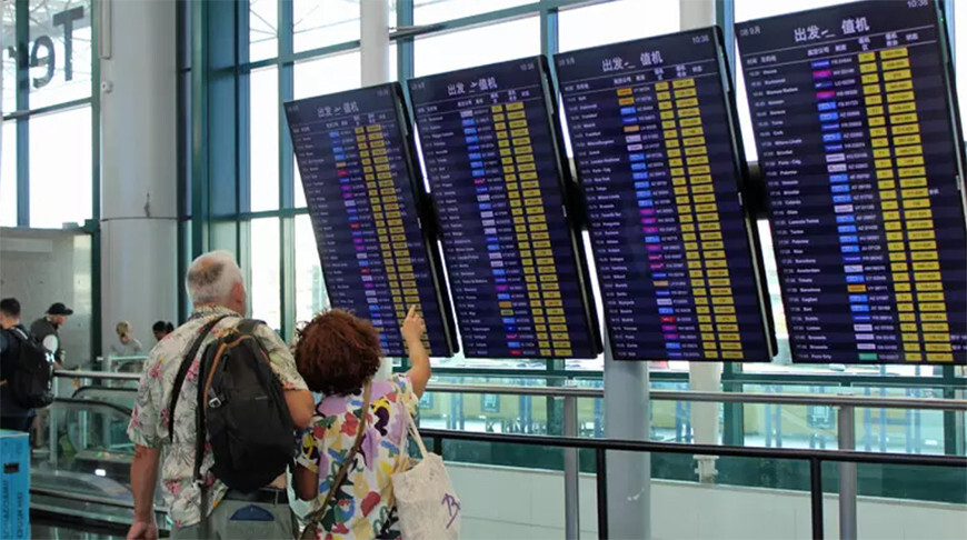 Itāliju skāruši plaši aviācijas un dzelzceļa nozarēs strādājošo streiki