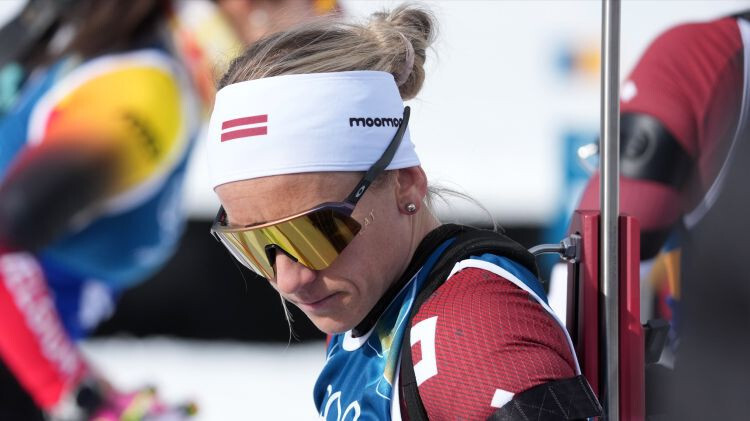 Video: Olimpiskajās spēlēs startēs Latvijas biatlonistes, bobslejisti un distanču slēpotāji