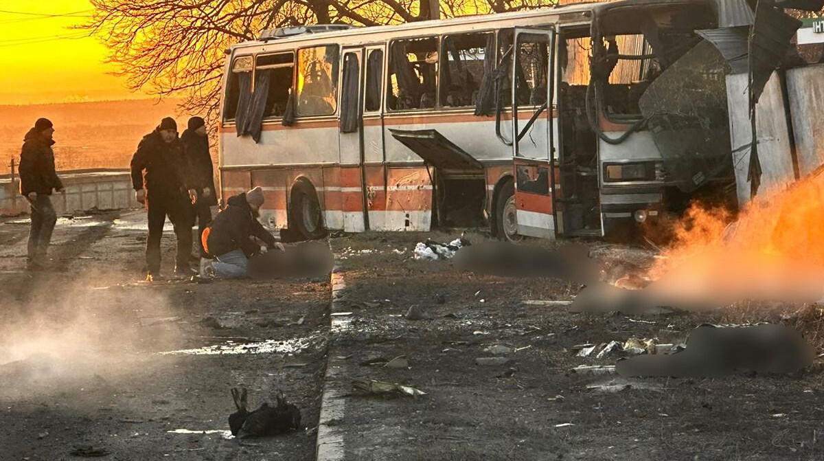 Krievu lidrobota uzbrukumā nogalināti 15 ukraiņu ogļrači