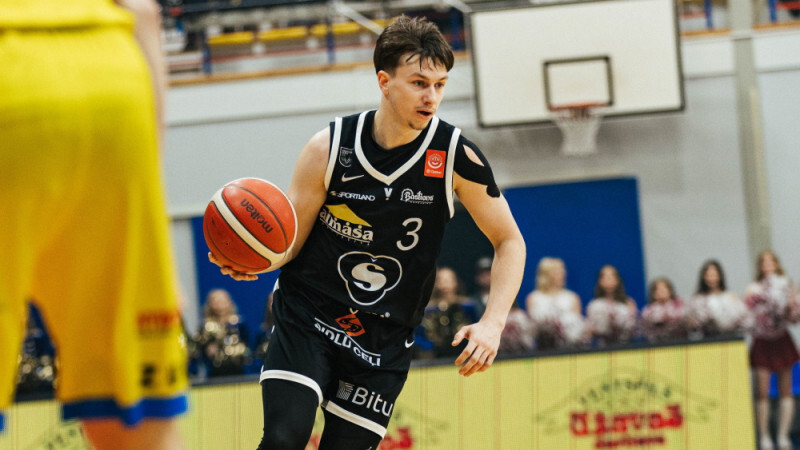 Video: “Valmiera Glass”/ViA basketbolisti izcīna Latvijas kausu