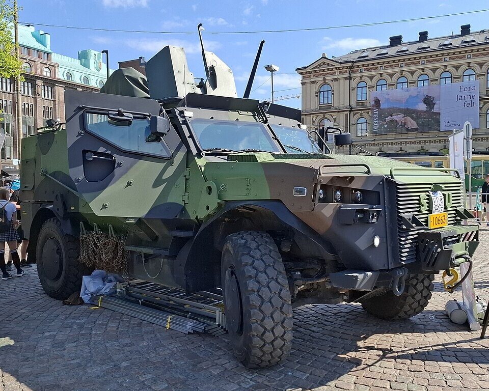 Latvijas “Unitruck” un Somijas “Sisu Auto” sadarbosies augstas mobilitātes kravas auto ražošanā