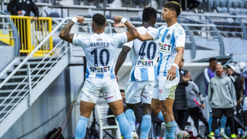 “Riga” futbolisti triumfē Latvijas Superkausā